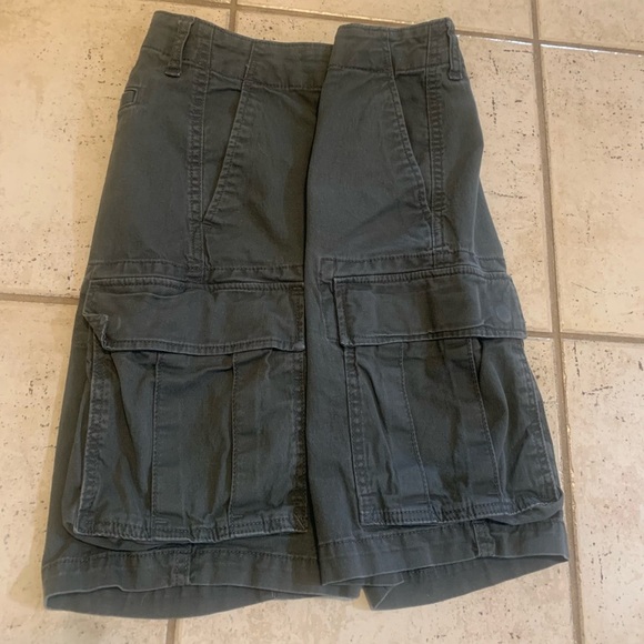 💜 Men’s Old Navy Built-In Flex Lived-In Straight Cargo Shorts- Size 33 Dark Gray - Picture 6 of 6